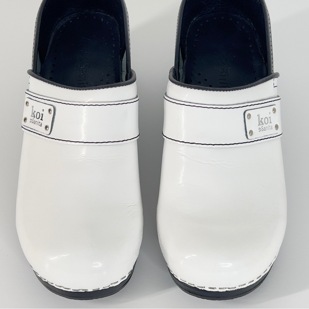 KOI SANDITA Women’s EU 36 US 5.5 White Clogs
